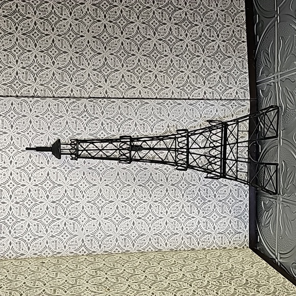 Vintage large metal Eiffel Tower Paris wall decoration hanging 25 inches - Picture 2 of 9